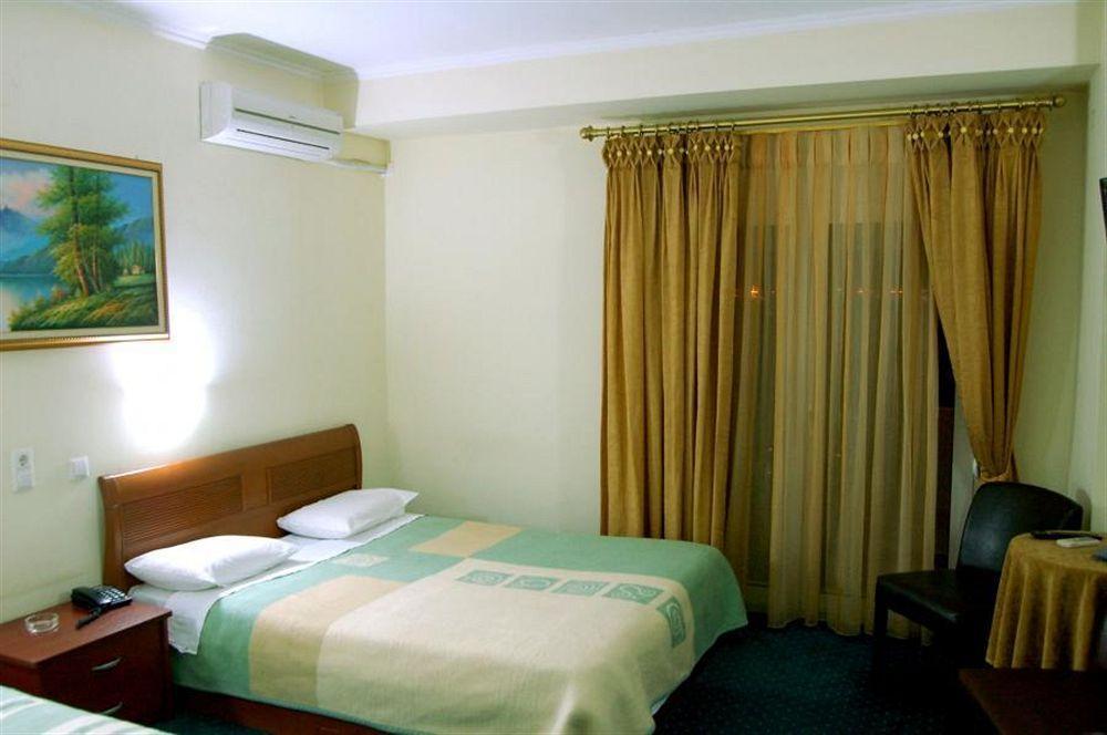 Hotel Alexandros Doxato Esterno foto